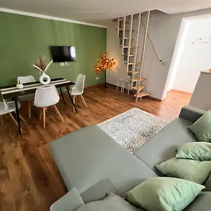 https://villa-il-borgo-di-antonio.taorminaitalyhotels.com